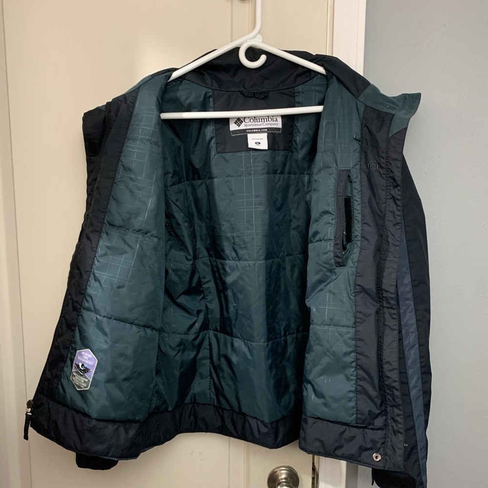 Columbia Jacket - Picture 3 of 6